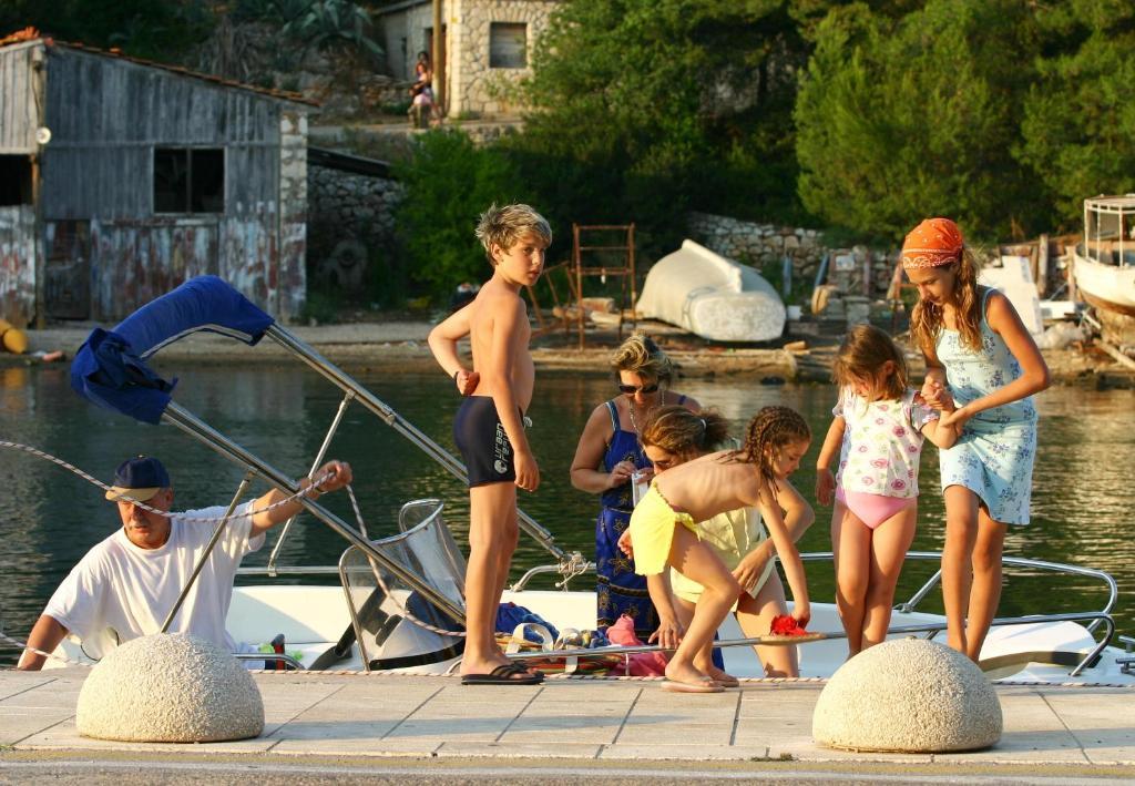 Villa Welcome Vrboska Esterno foto